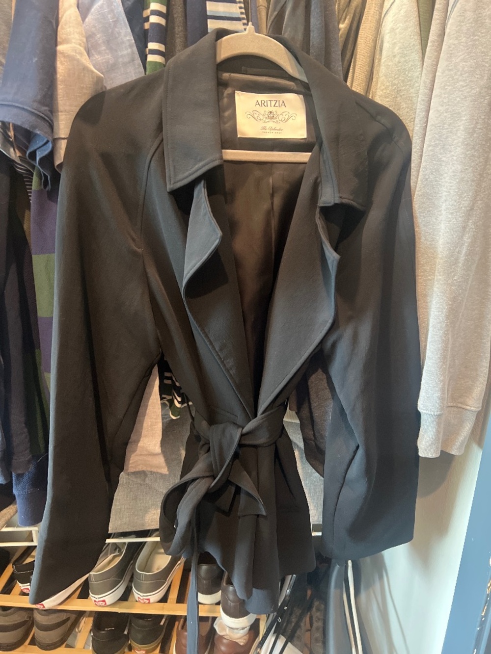 Aritzia crepette short trench